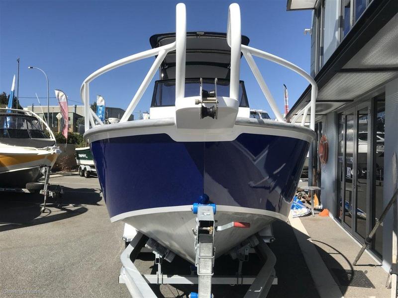 Razerline Ocean Master 6200 Walk Around