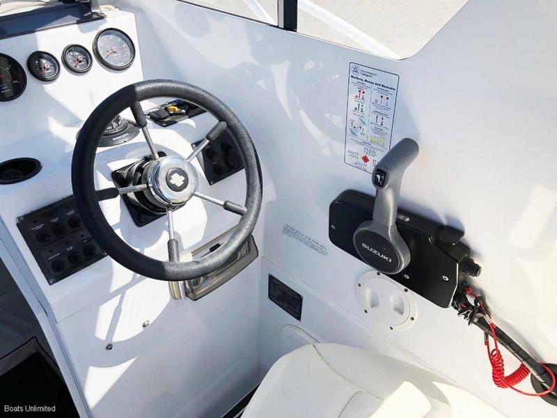 Razerline 6.6 Centre Cab Walkaround Full HArdtop with Glass Sliding Windows
