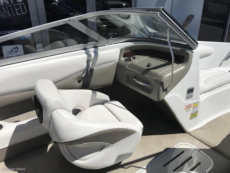 Crownline 180 BR