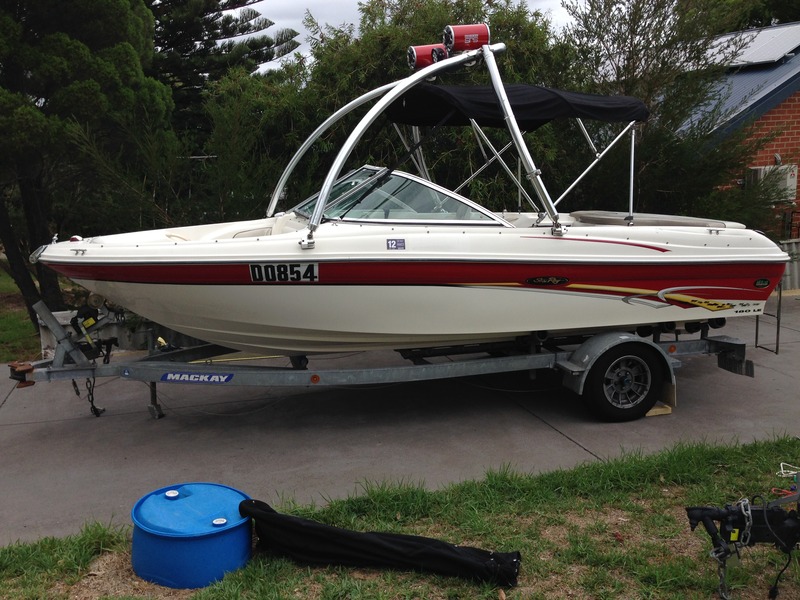 2007 SEA RAY 185 SPORT