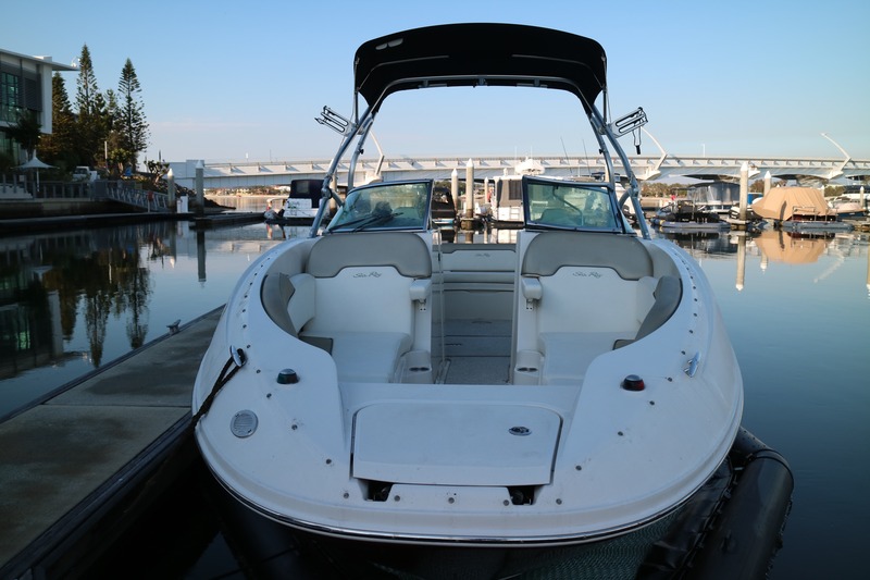 2007 SEA RAY 260 SUNDECK