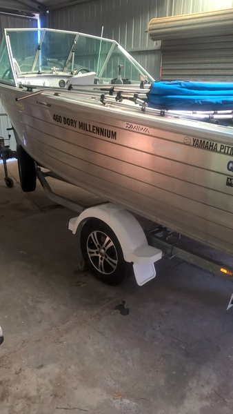 2012 QUINTREX 460 DORY MY08