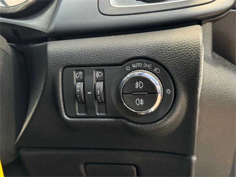 2015 HOLDEN CASCADA CJ SPORTS AUTOMATIC CONVERTIBLE