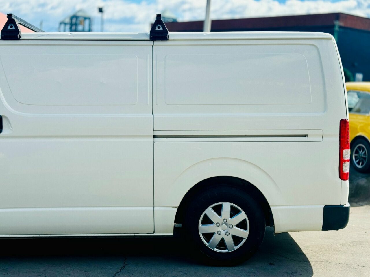 2013 TOYOTA HIACE LWB KDH201R MANUAL VAN