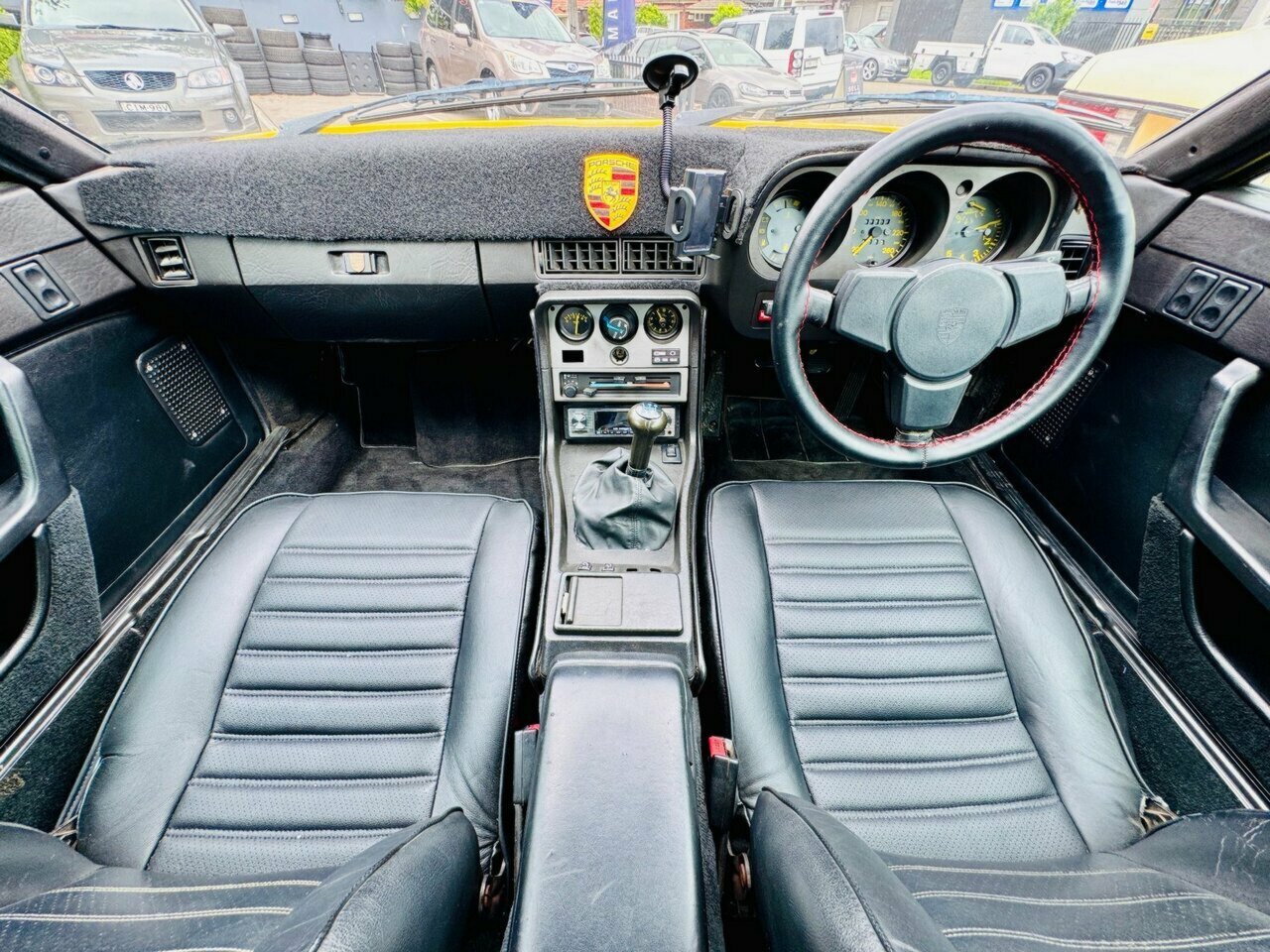 1985 PORSCHE 944 MANUAL 2D COUPE