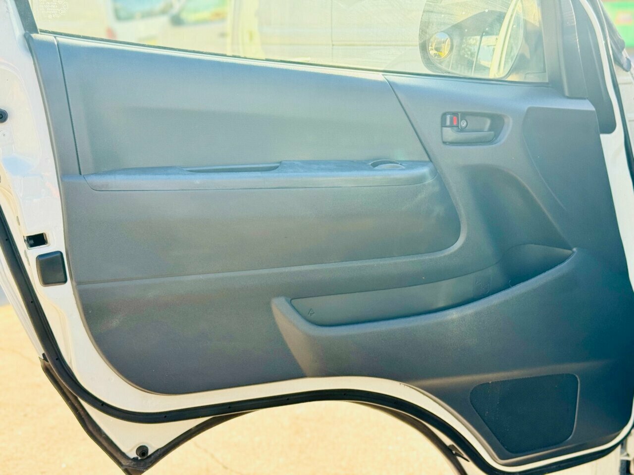 2013 TOYOTA HIACE LWB KDH201R AUTOMATIC 4D VAN