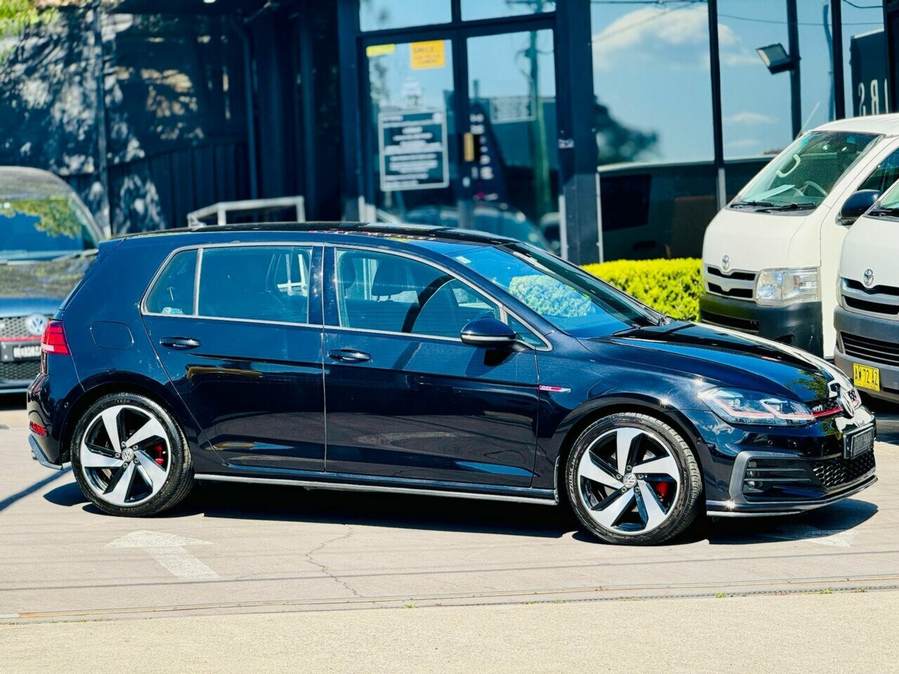 2017 VOLKSWAGEN GOLF GTI AU MY17 AUTOMATIC 5D HATCHBACK