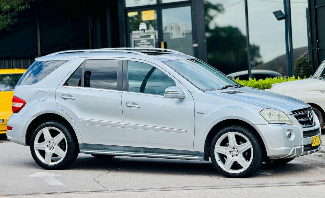 2010 MERCEDES-BENZ ML 350CDI (4X4) W164 09 UPGRADE AUTOMATIC 4D WAGON