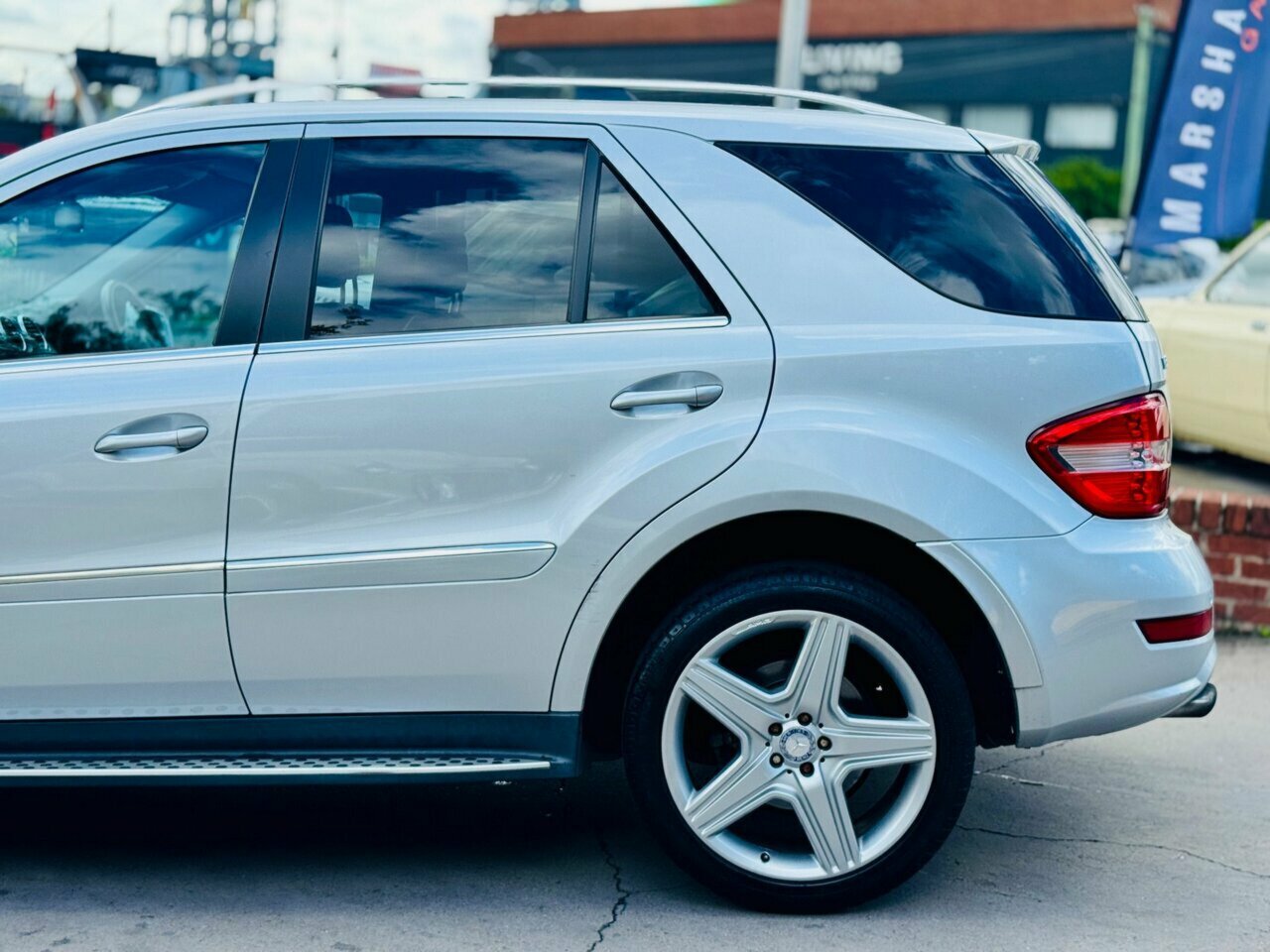 2010 MERCEDES-BENZ ML 350CDI (4X4) W164 09 UPGRADE AUTOMATIC 4D WAGON