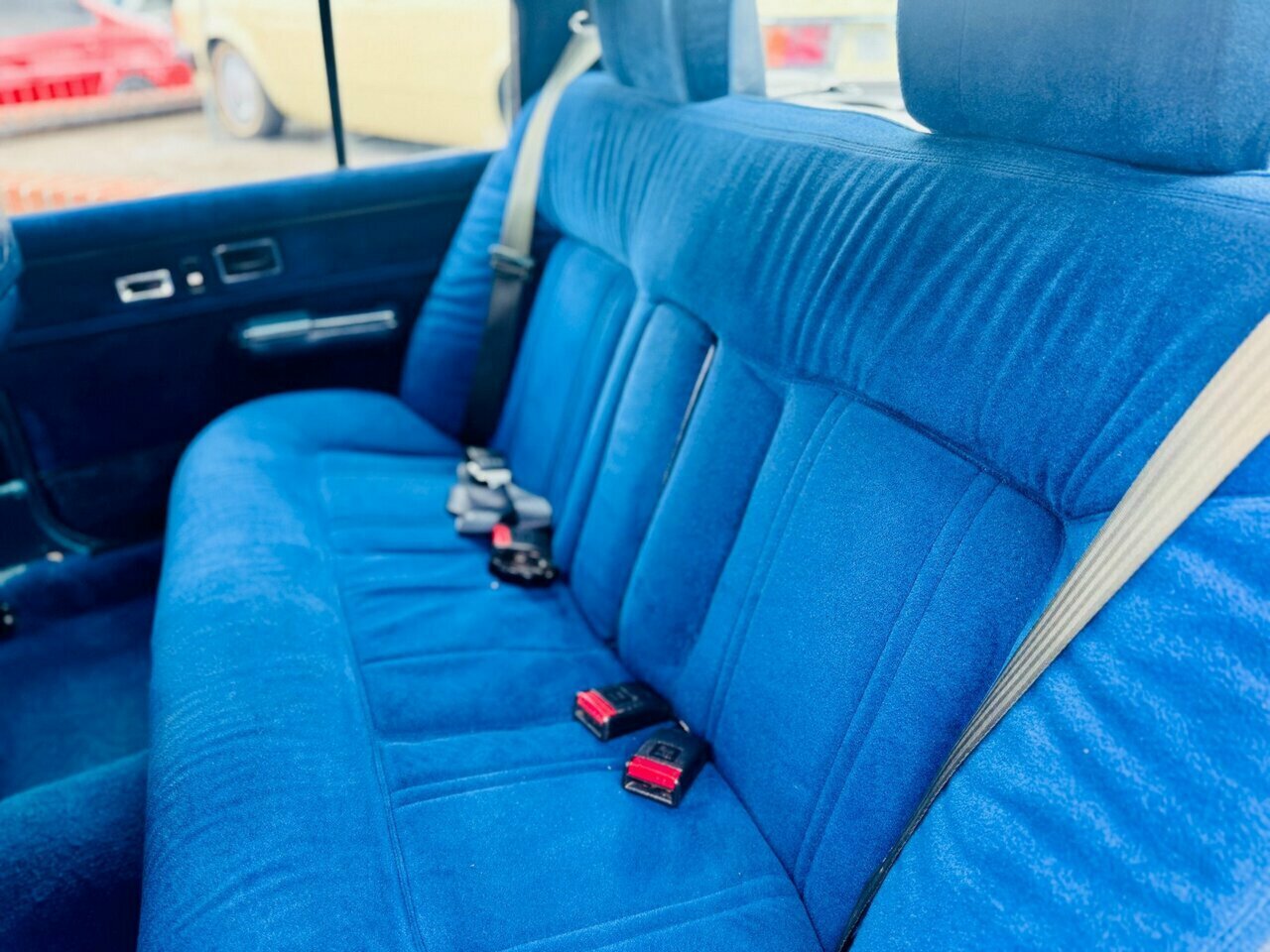 1983 HOLDEN COMMODORE VH SLE MAN 4SP 5.0 SEDAN