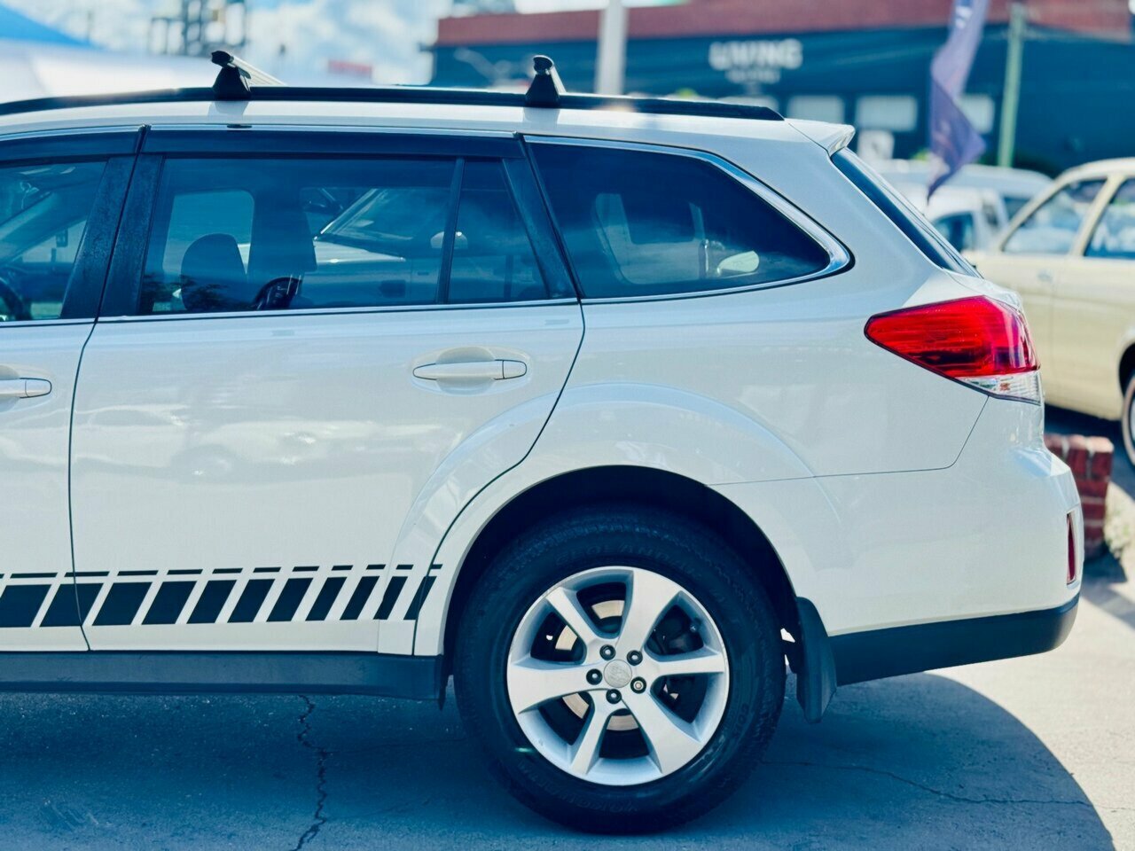2013 SUBARU OUTBACK 2.0D PREMIUM AWD MY13 AUTOMATIC 4D WAGON
