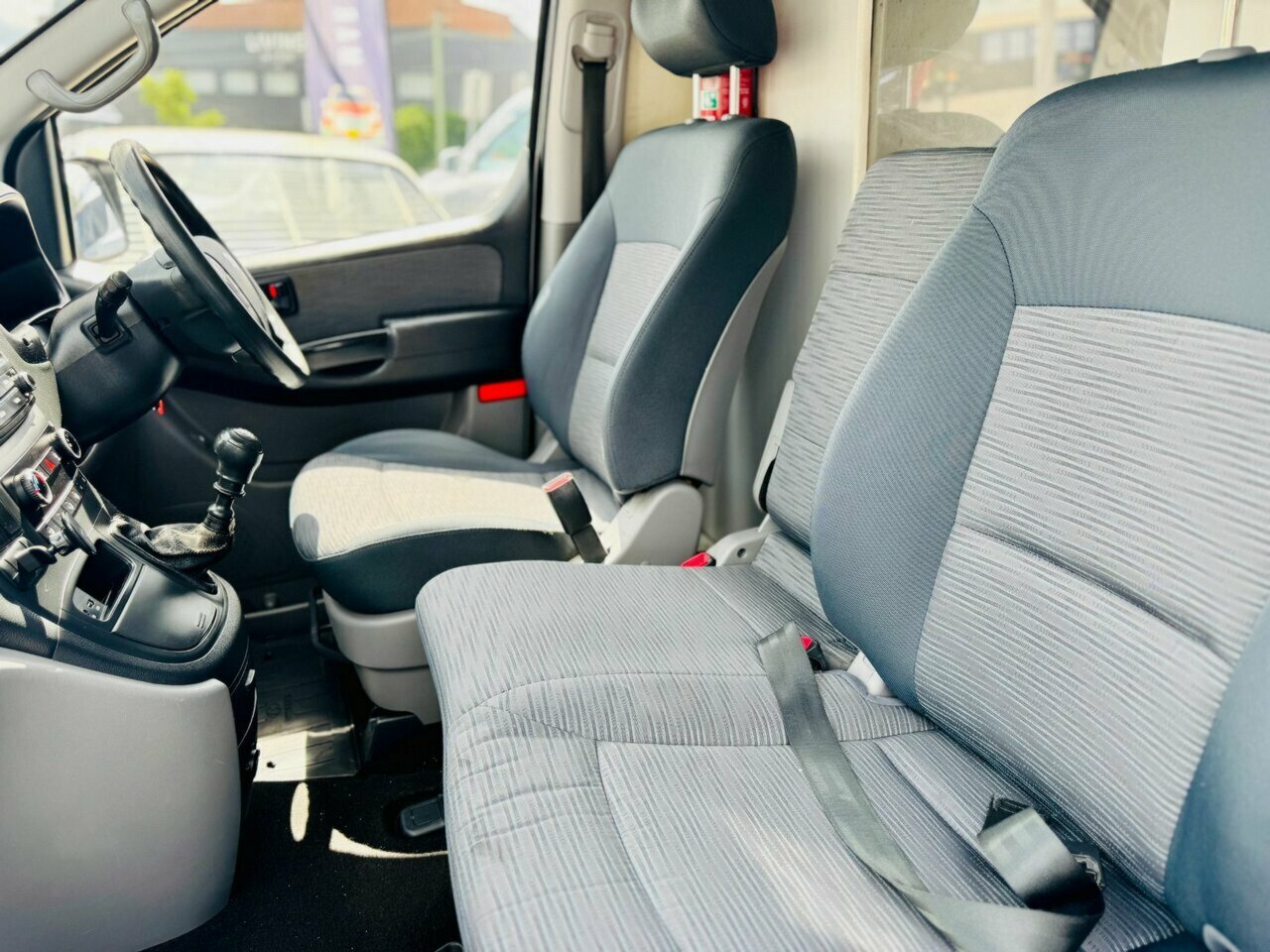 2017 HYUNDAI ILOAD 3S LIFTBACK TQ SERIES 2 (TQ3) MY17 MANUAL 4D VAN