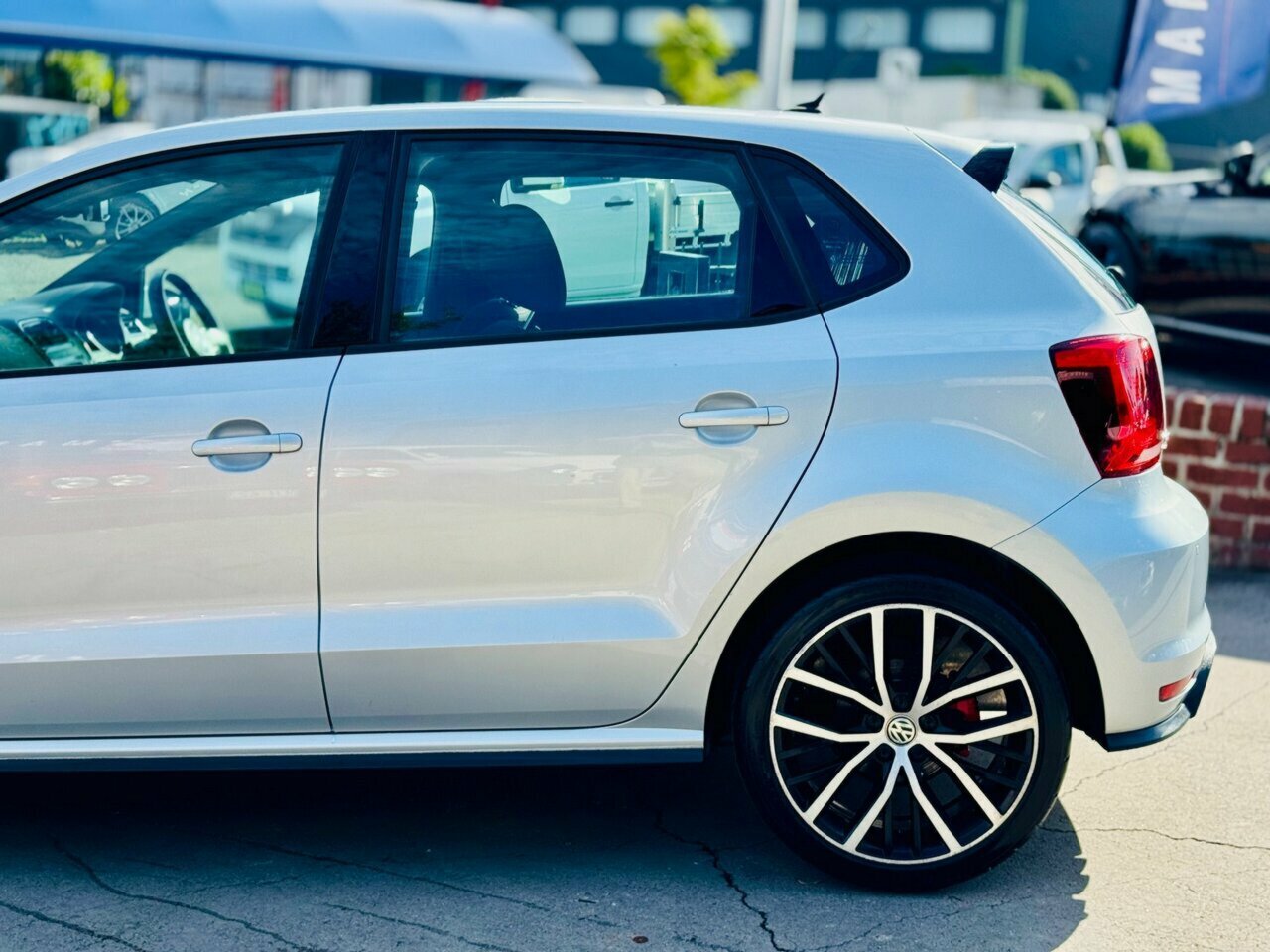 2015 VOLKSWAGEN POLO GTI 6R MY15 MANUAL 5D HATCHBACK