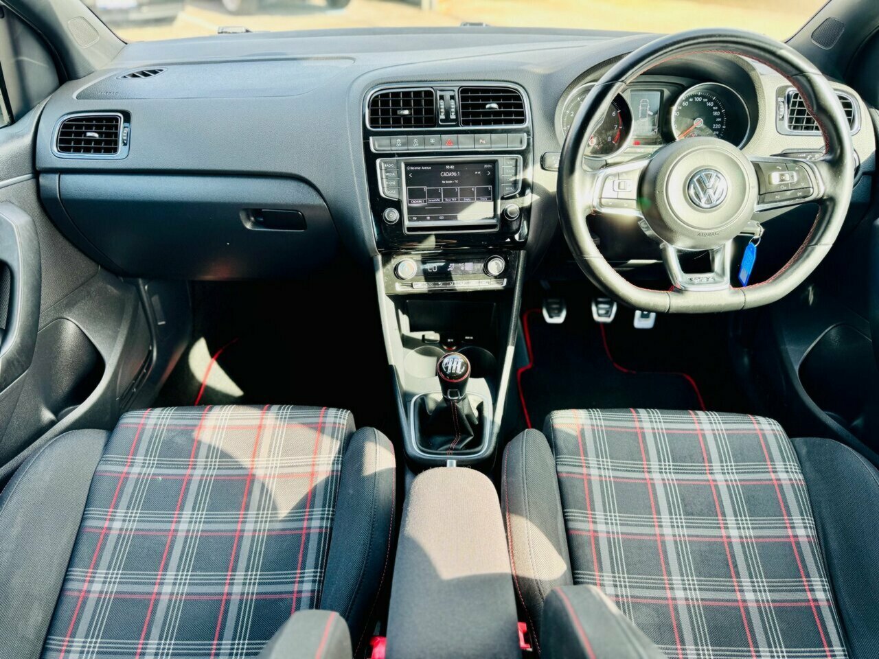2015 VOLKSWAGEN POLO GTI 6R MY15 MANUAL 5D HATCHBACK