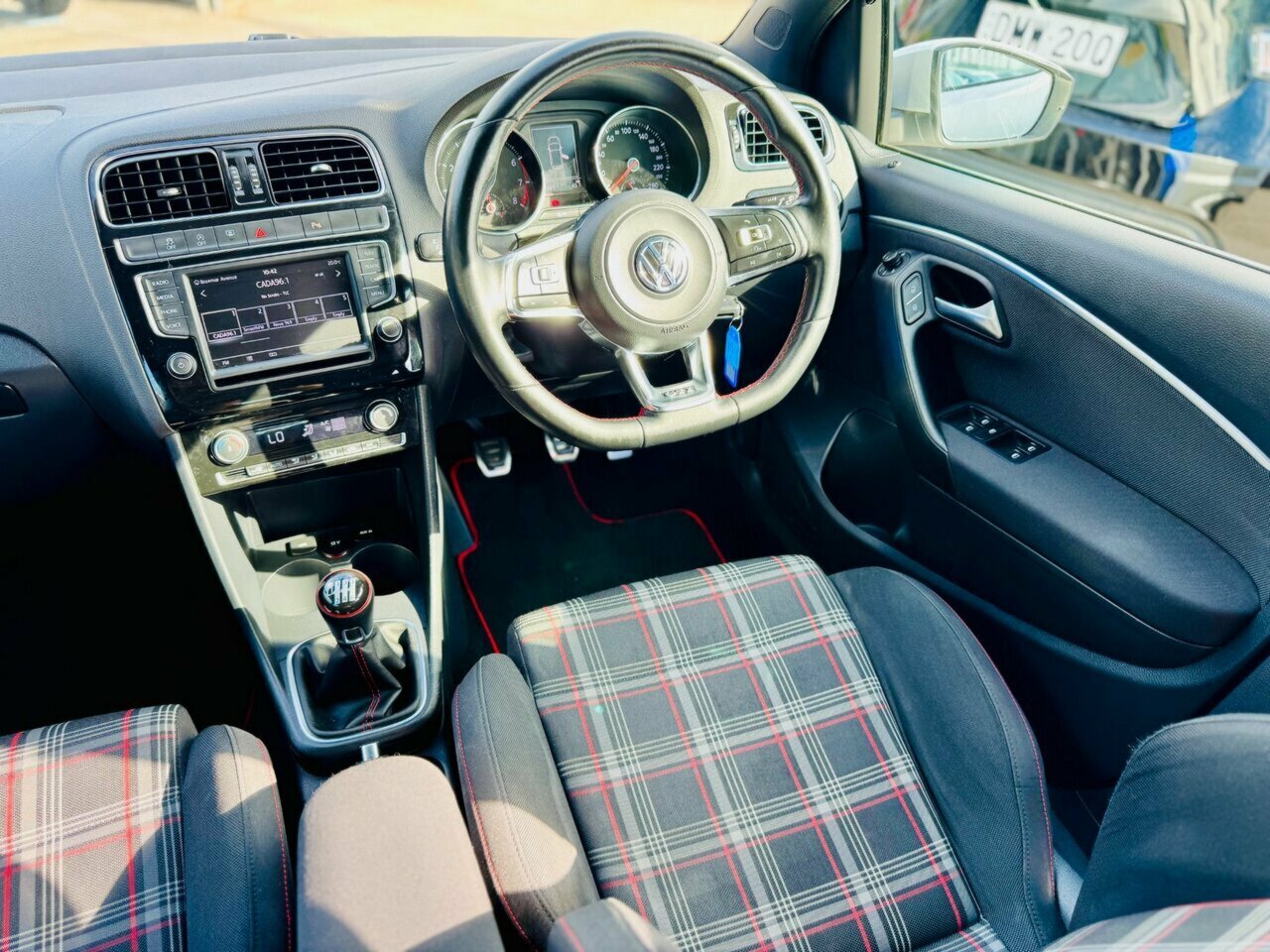 2015 VOLKSWAGEN POLO GTI 6R MY15 MANUAL 5D HATCHBACK