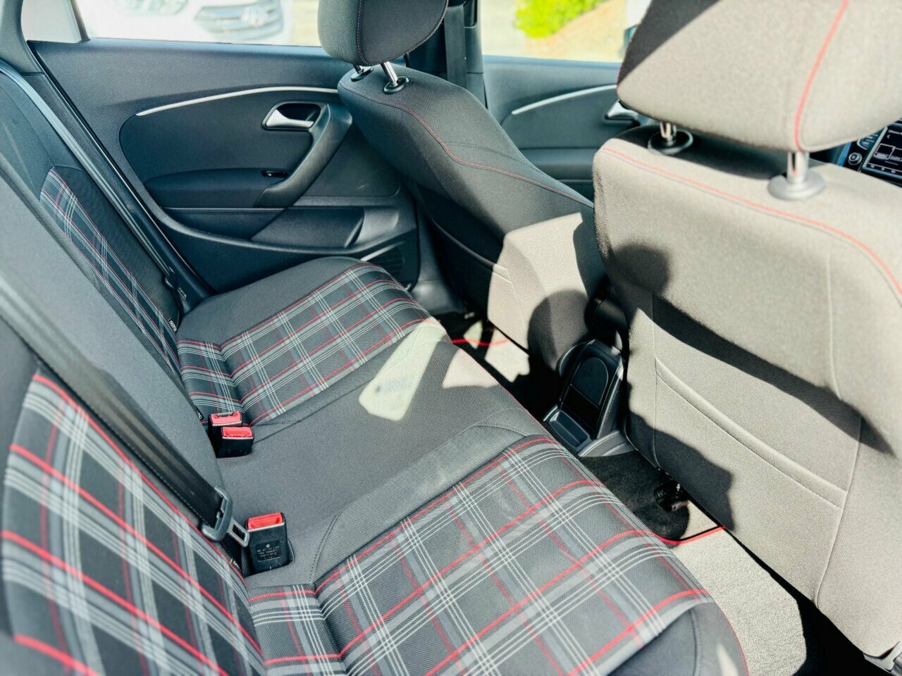 2015 VOLKSWAGEN POLO GTI 6R MY15 MANUAL 5D HATCHBACK
