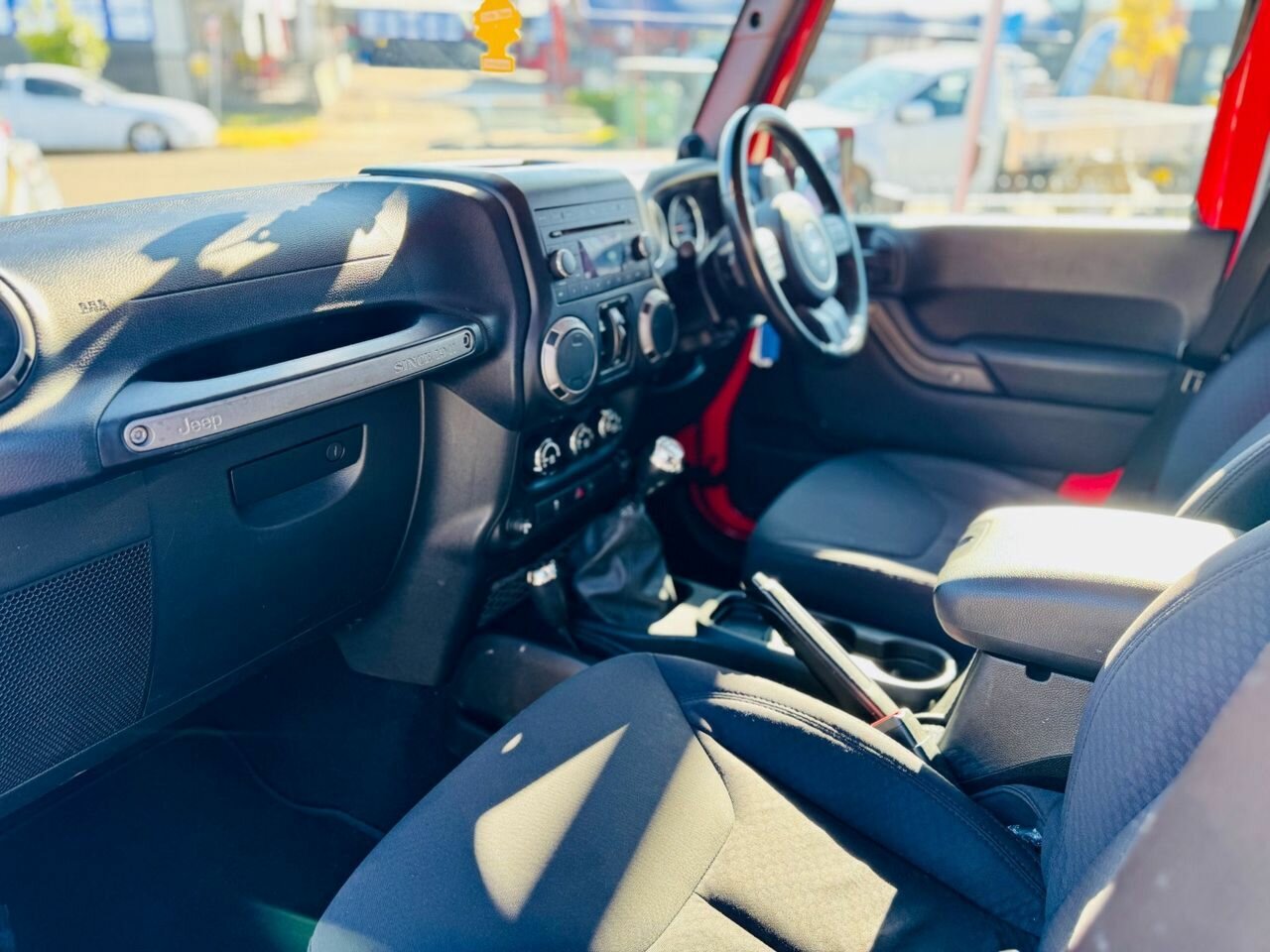2013 JEEP WRANGLER UNLIMITED SPORT (4X4) JK MY13 MANUAL 4D SOFTTOP