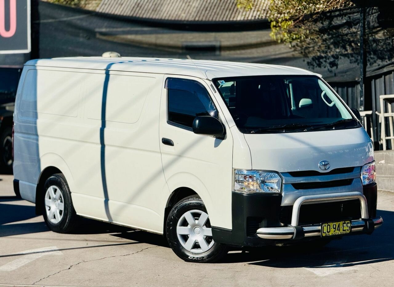2017 TOYOTA HIACE LWB KDH201R MY16 AUTOMATIC 4D VAN