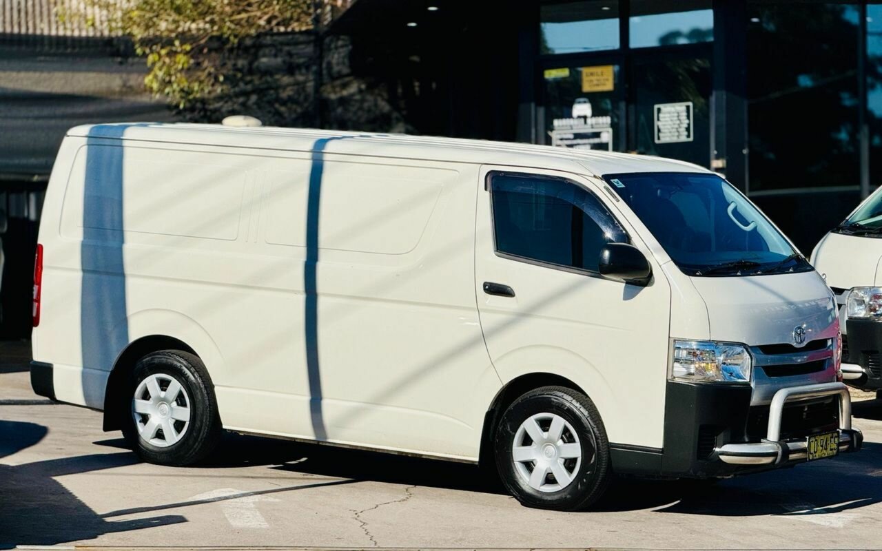 2017 TOYOTA HIACE LWB KDH201R MY16 AUTOMATIC 4D VAN