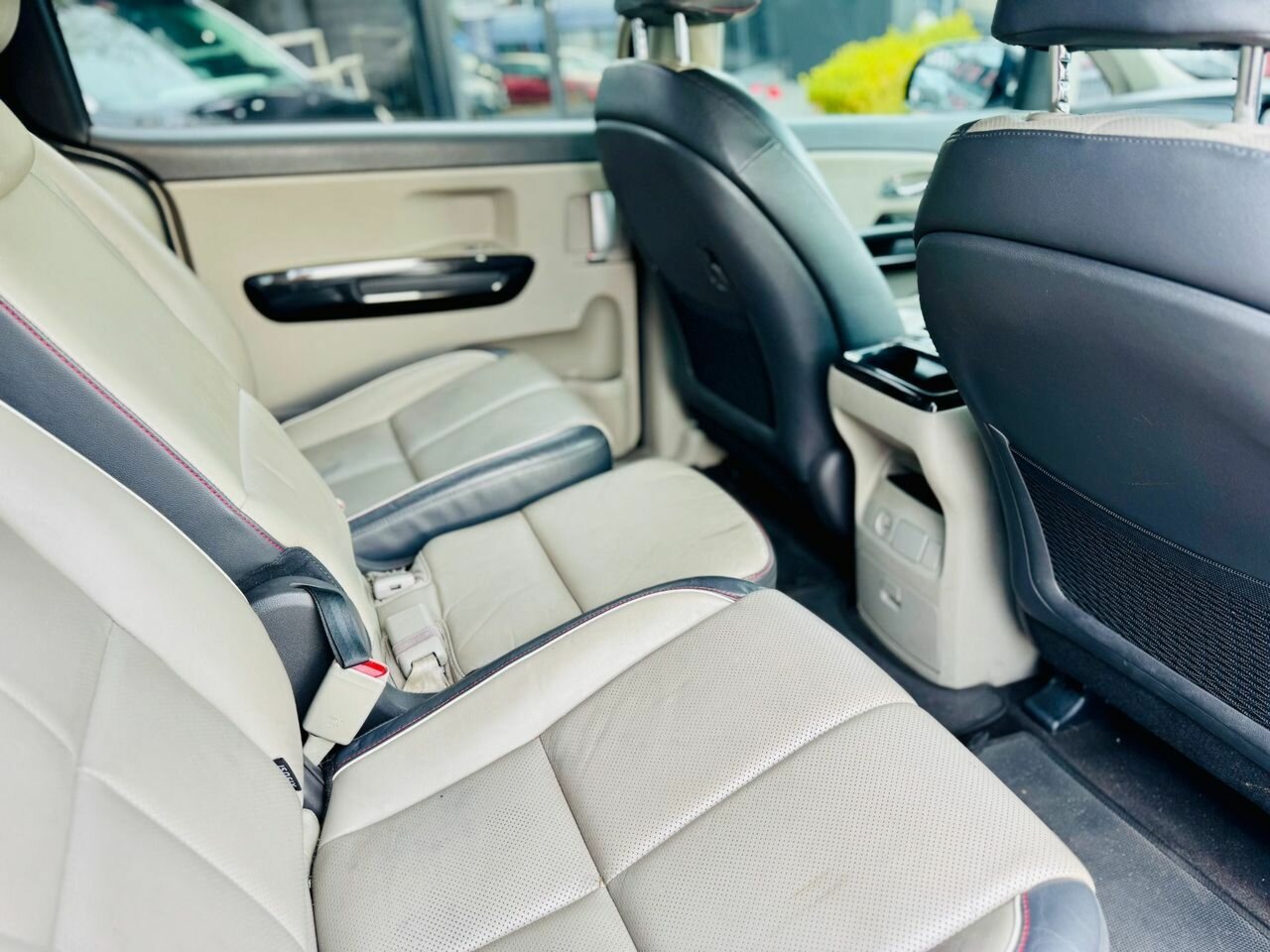 2017 KIA CARNIVAL SLI YP MY17 AUTOMATIC 4D WAGON