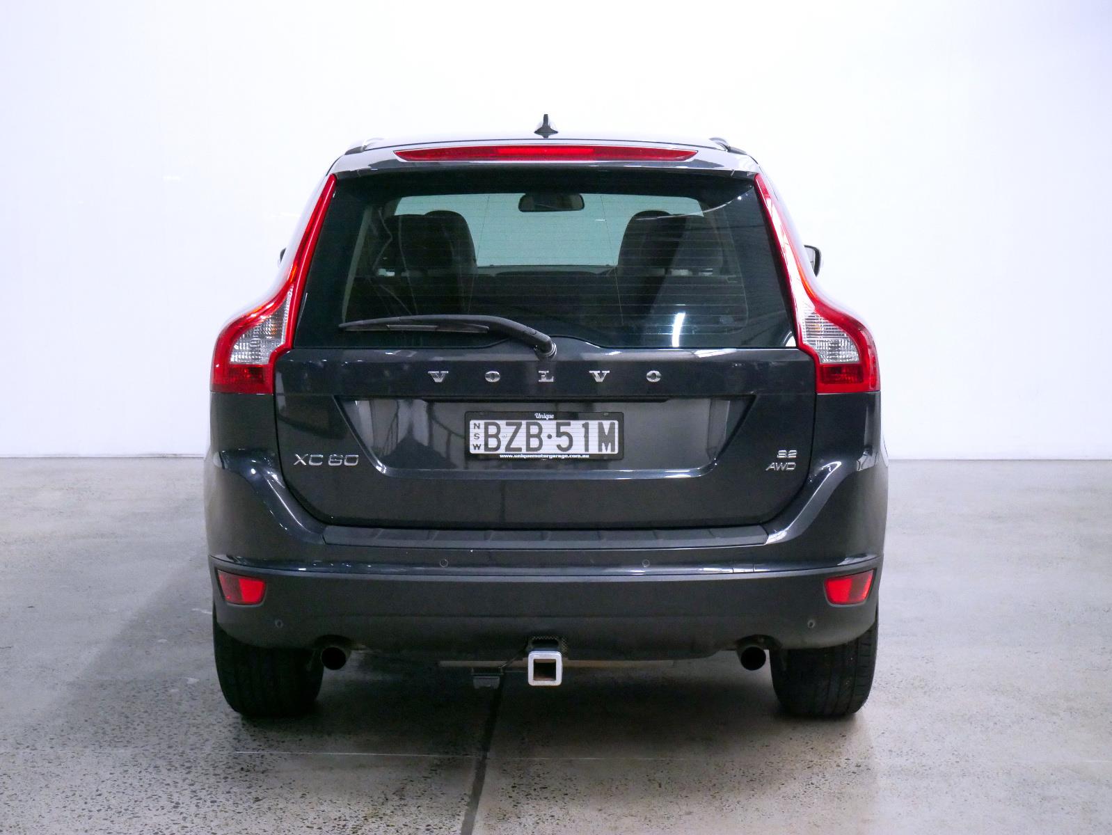 2011 VOLVO XC60 DZ MY11 3.2 6 SP AUTOMATIC GEARTRONIC 4D WAGON