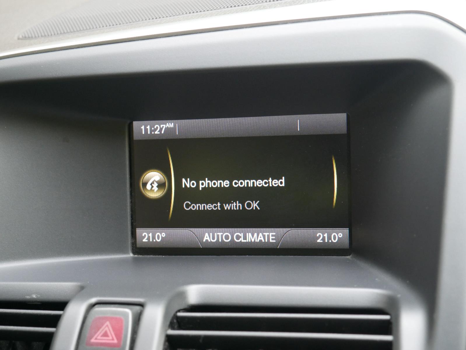 2011 VOLVO XC60 DZ MY11 3.2 6 SP AUTOMATIC GEARTRONIC 4D WAGON