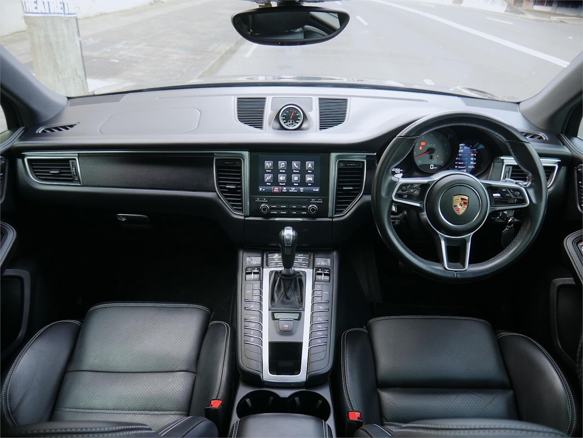 2018 PORSCHE MACAN 95B MY18 GTS 7 SP AUTO DUAL CLUTCH 4D WAGON