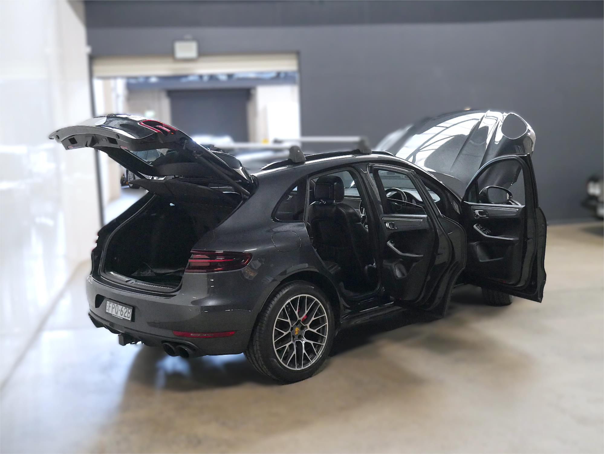 2018 PORSCHE MACAN 95B MY18 GTS 7 SP AUTO DUAL CLUTCH 4D WAGON