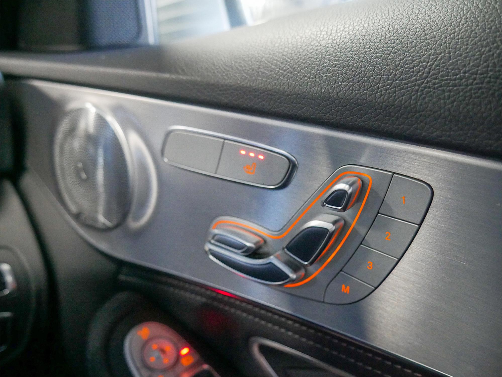 2015 MERCEDES-BENZ C250 205 7 SP AUTOMATIC 4D SEDAN