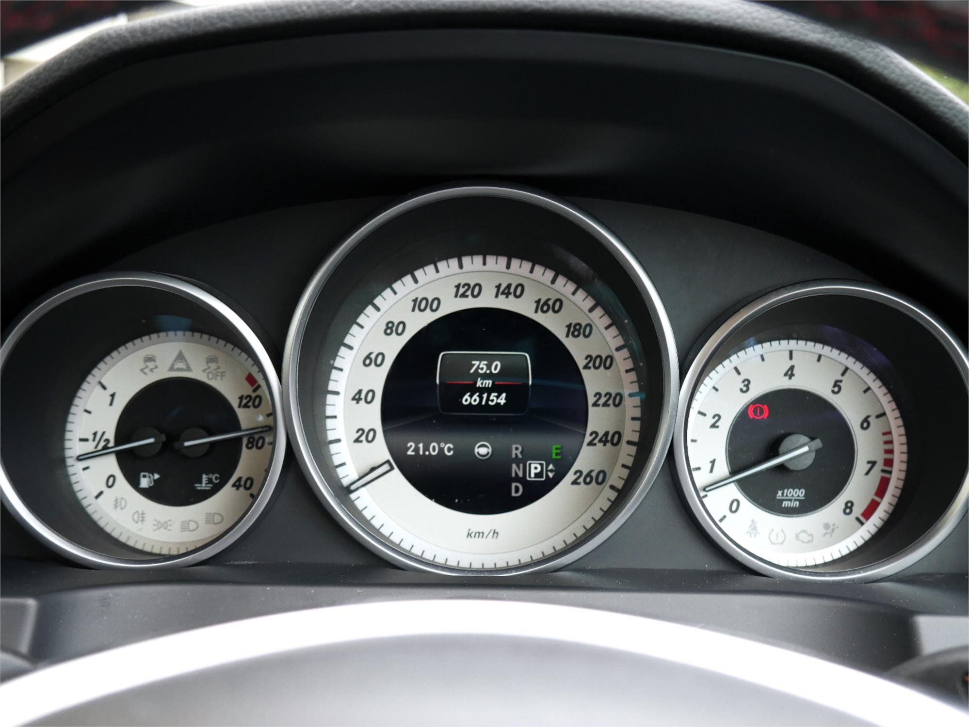 2013 MERCEDES-BENZ E400 207 MY13 7 SP AUTOMATIC 2D COUPE