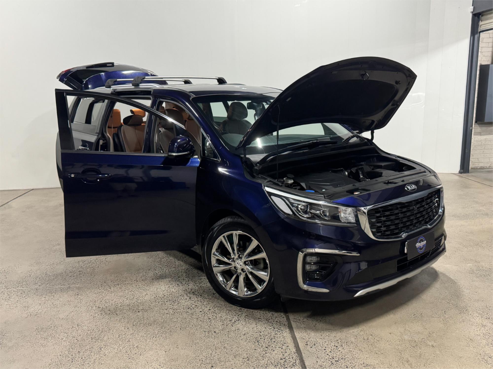2018 KIA CARNIVAL YP PE MY19 PLATINUM 8 SP AUTOMATIC 4D WAGON