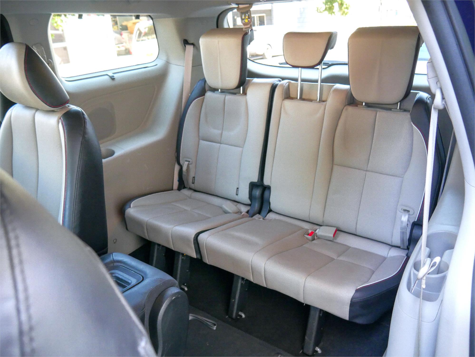 2018 KIA CARNIVAL YP PE MY19 PLATINUM 8 SP AUTOMATIC 4D WAGON