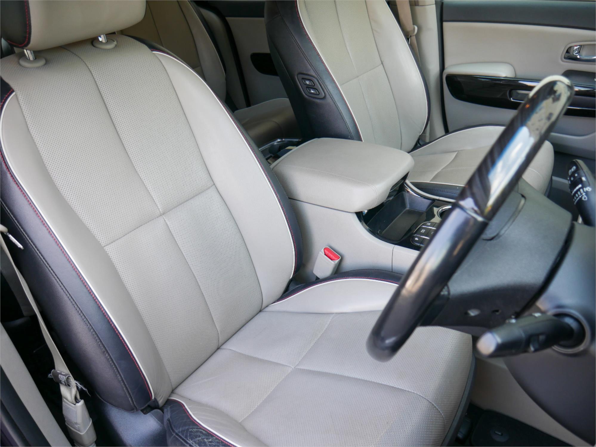 2018 KIA CARNIVAL YP PE MY19 PLATINUM 8 SP AUTOMATIC 4D WAGON