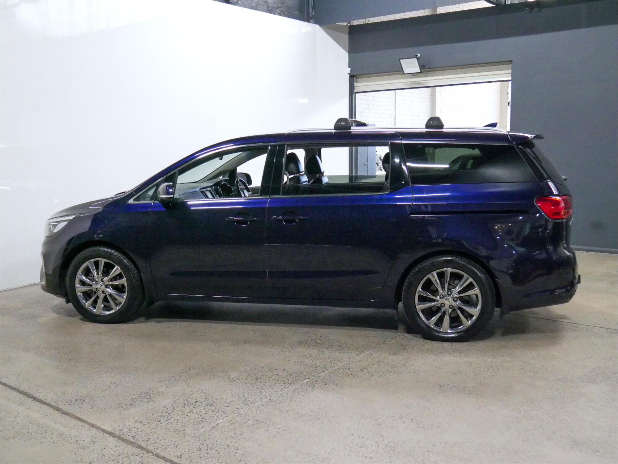 2018 KIA CARNIVAL YP PE MY19 PLATINUM 8 SP AUTOMATIC 4D WAGON