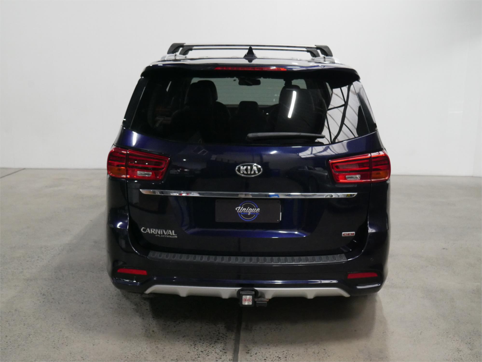 2018 KIA CARNIVAL YP PE MY19 PLATINUM 8 SP AUTOMATIC 4D WAGON