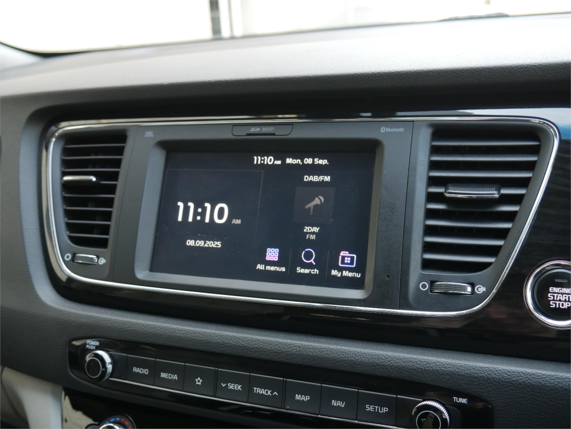 2018 KIA CARNIVAL YP PE MY19 PLATINUM 8 SP AUTOMATIC 4D WAGON