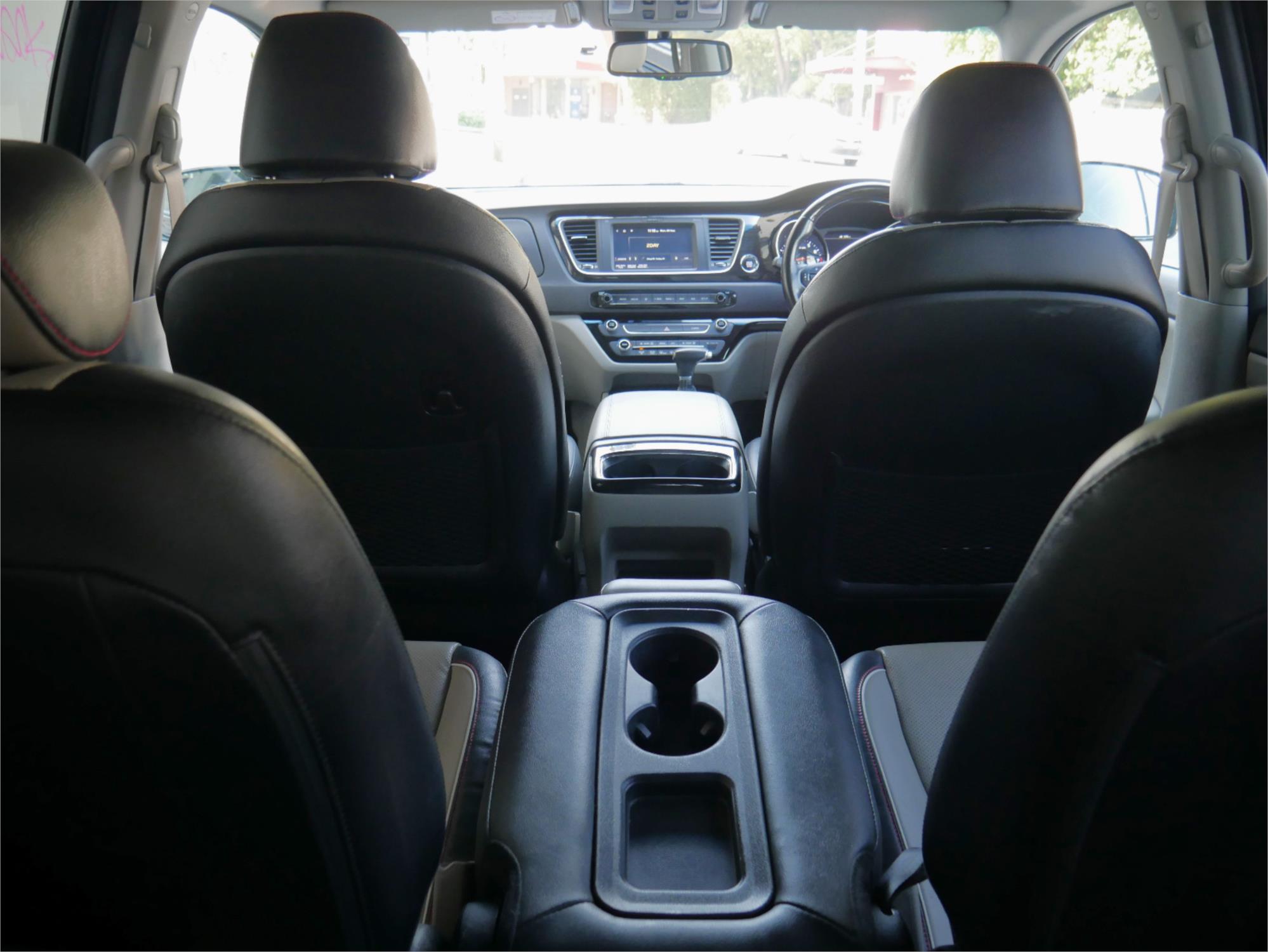 2018 KIA CARNIVAL YP PE MY19 PLATINUM 8 SP AUTOMATIC 4D WAGON