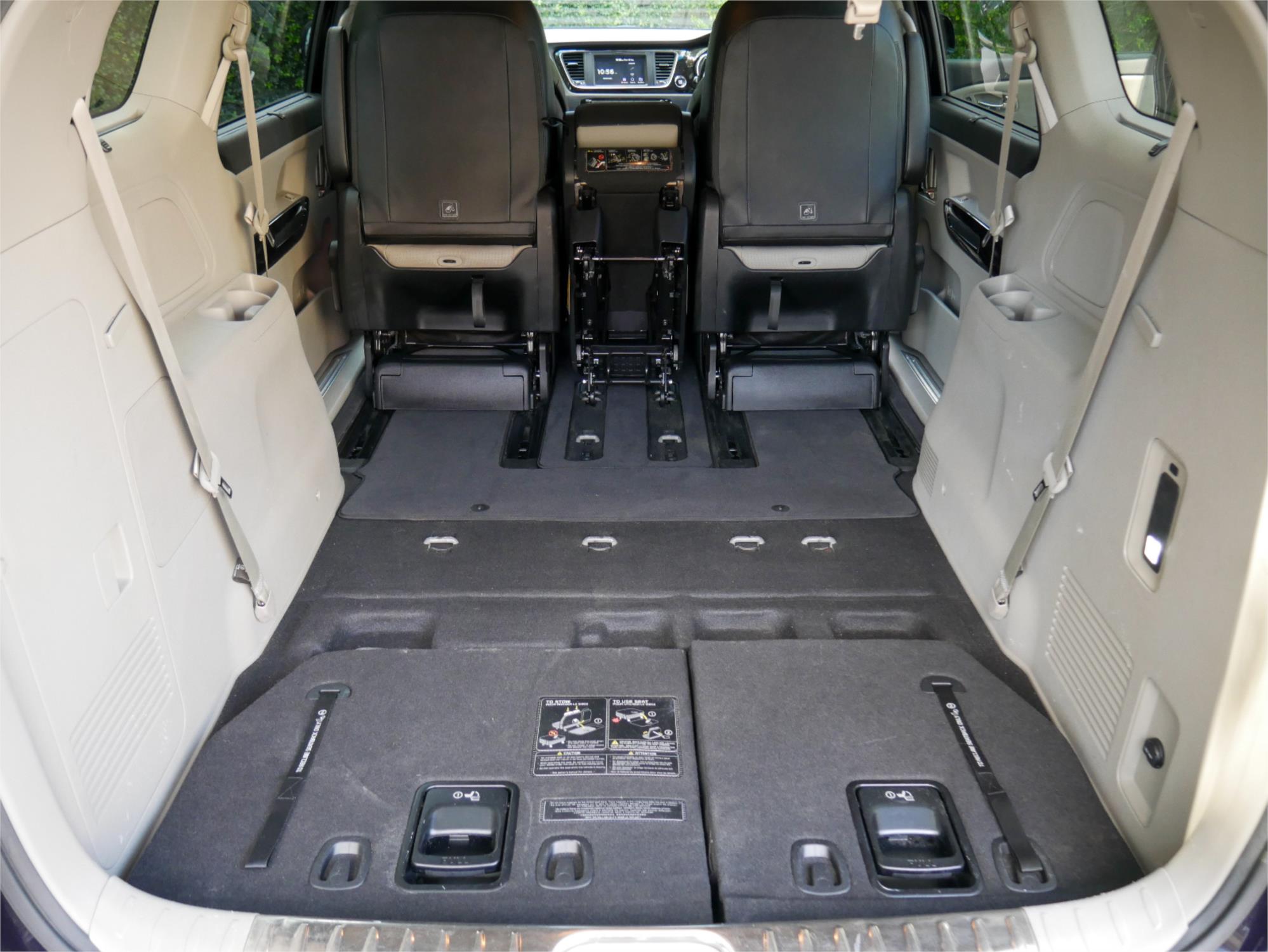 2018 KIA CARNIVAL YP PE MY19 PLATINUM 8 SP AUTOMATIC 4D WAGON