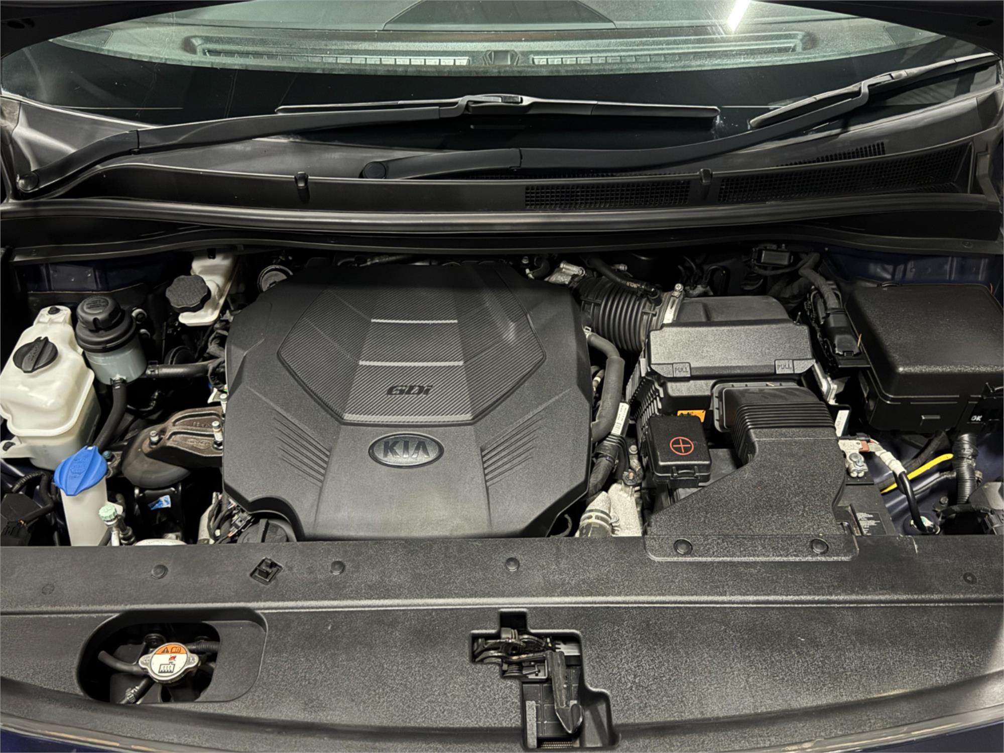 2018 KIA CARNIVAL YP PE MY19 PLATINUM 8 SP AUTOMATIC 4D WAGON