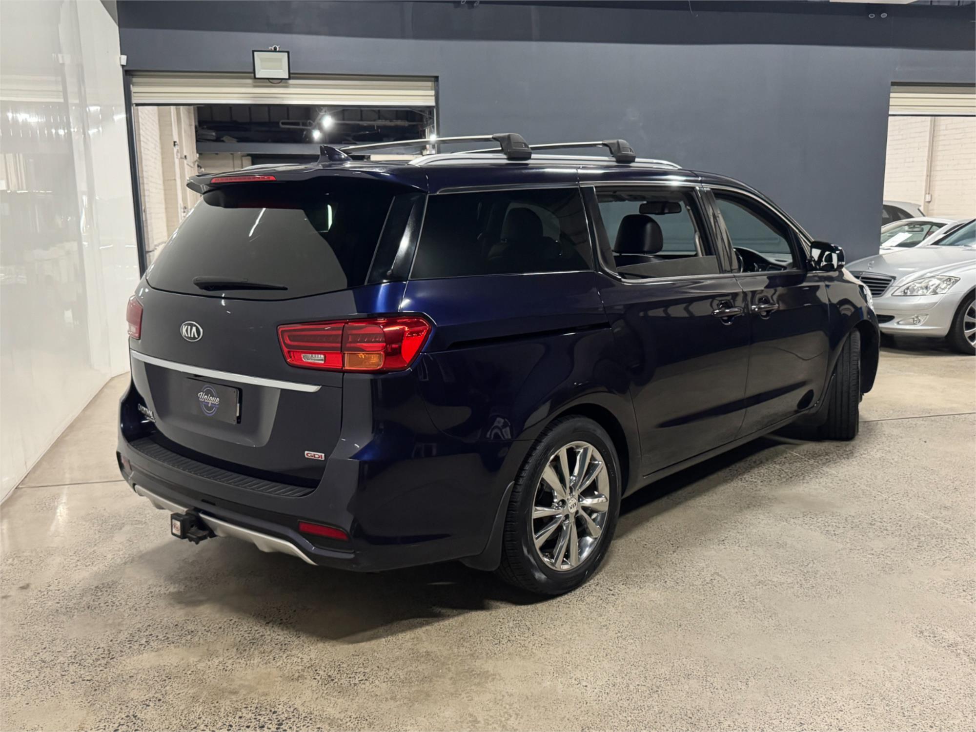 2018 KIA CARNIVAL YP PE MY19 PLATINUM 8 SP AUTOMATIC 4D WAGON