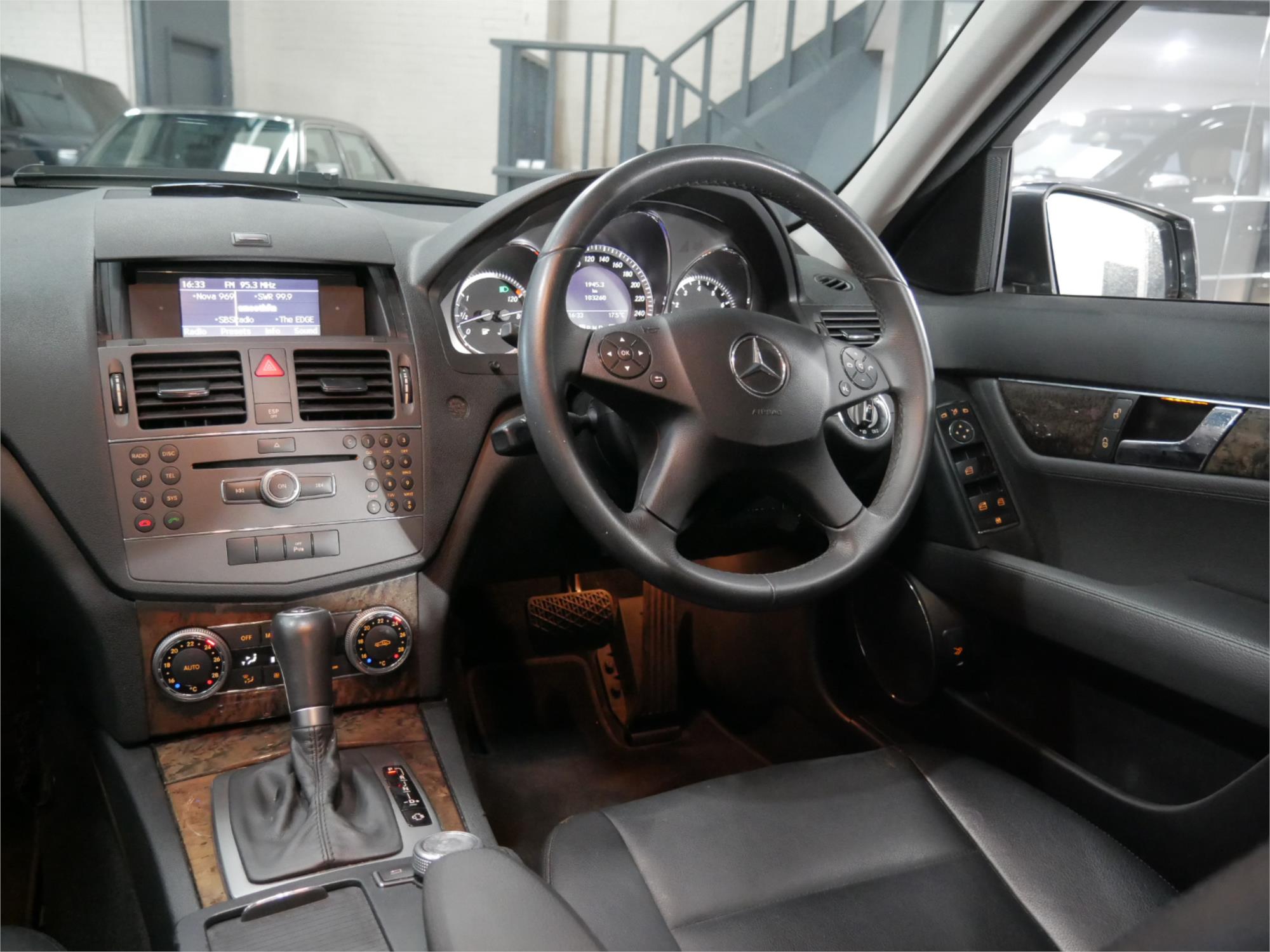 2009 MERCEDES-BENZ C200 W204 KOMPRESSOR AVANTGARDE 5 SP AUTOMATIC TIPSHIFT 4D SEDAN