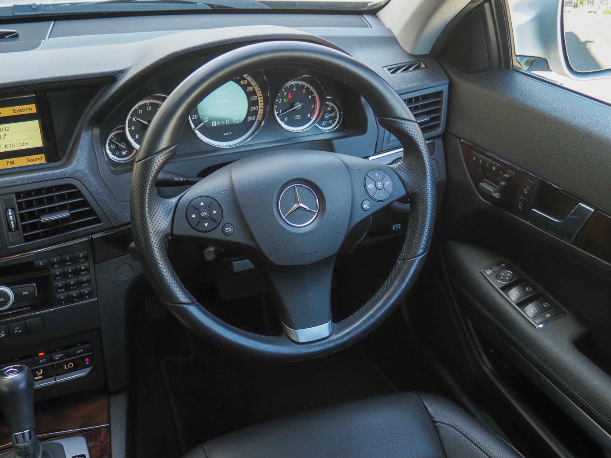 2009 MERCEDES-BENZ E250 207 CGI ELEGANCE 5 SP AUTOMATIC 2D COUPE