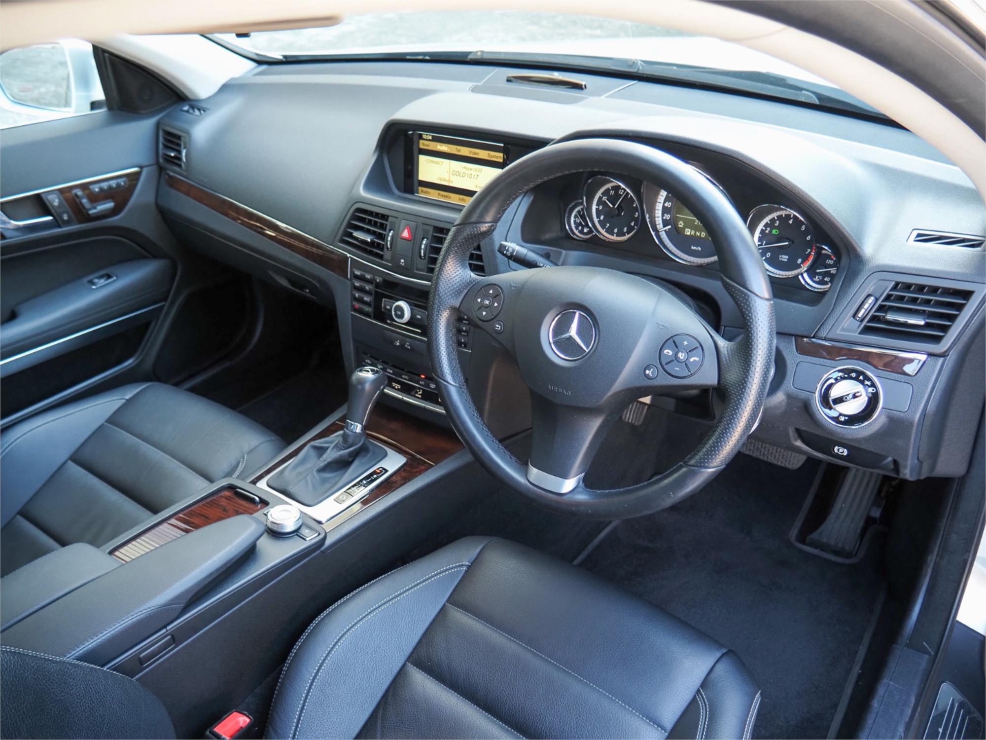 2009 MERCEDES-BENZ E250 207 CGI ELEGANCE 5 SP AUTOMATIC 2D COUPE