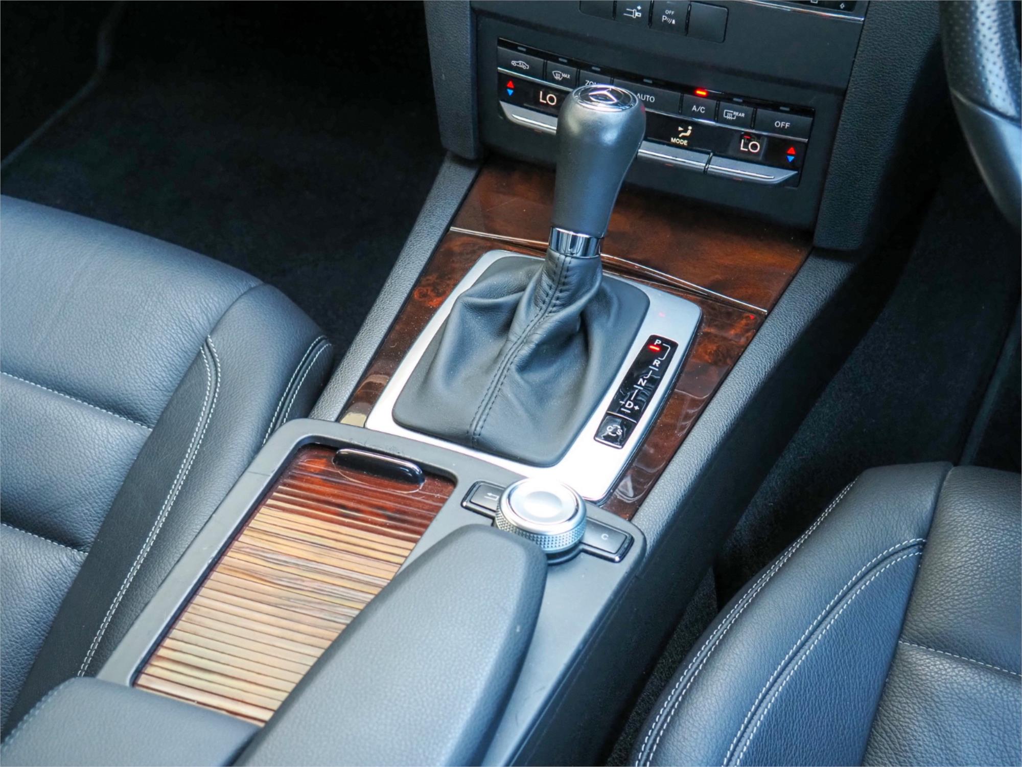 2009 MERCEDES-BENZ E250 207 CGI ELEGANCE 5 SP AUTOMATIC 2D COUPE