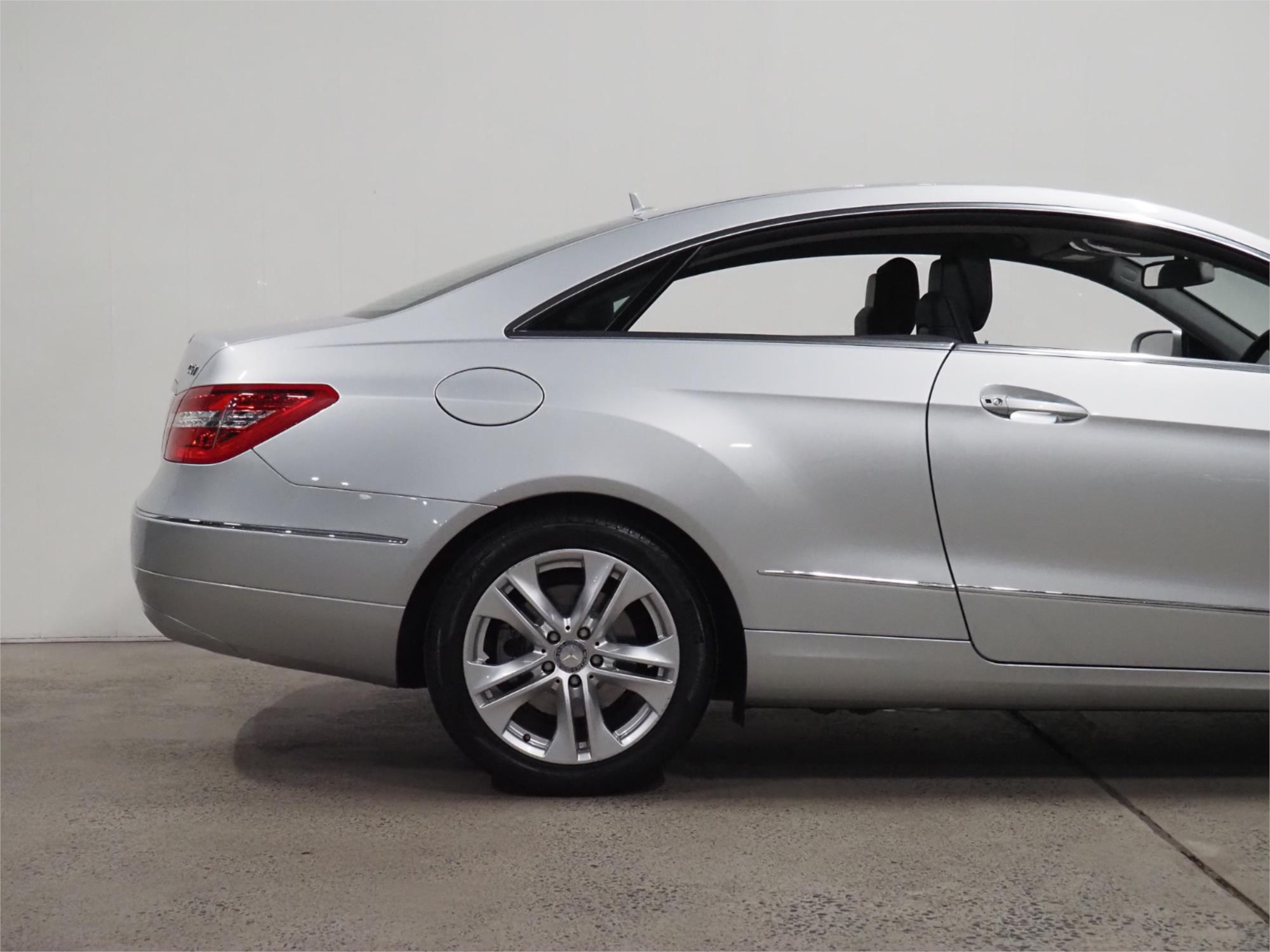 2009 MERCEDES-BENZ E250 207 CGI ELEGANCE 5 SP AUTOMATIC 2D COUPE