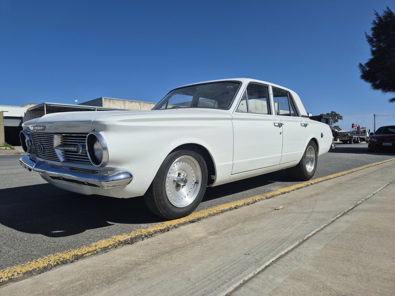 1965 CHRYSLER VALIANT AP6 SR 3 SP AUTOMATIC 4D SEDAN