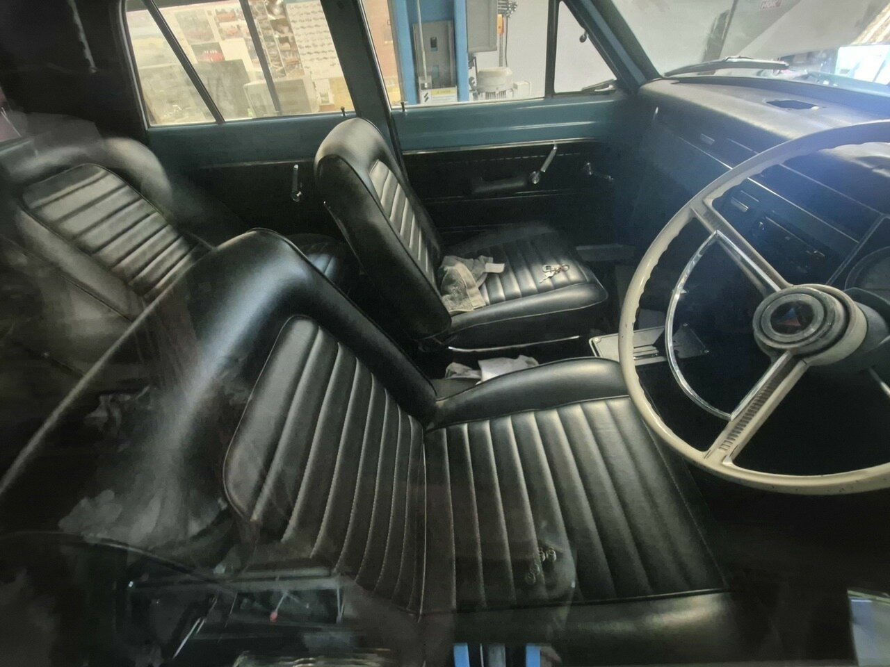 1965 CHRYSLER VALIANT AP6 SR 3 SP AUTOMATIC 4D SEDAN