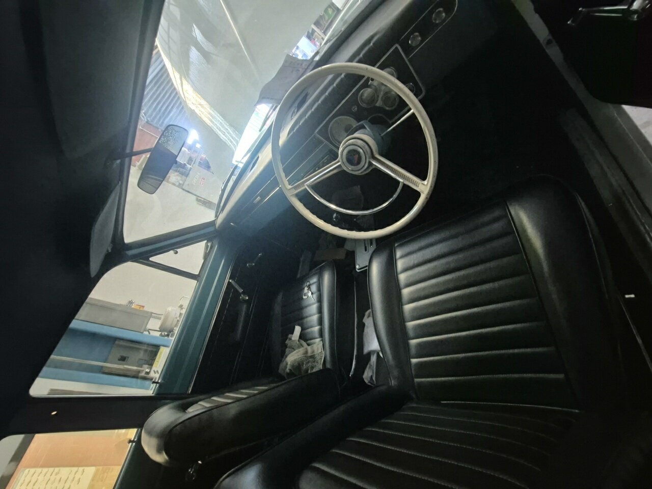 1965 CHRYSLER VALIANT AP6 SR 3 SP AUTOMATIC 4D SEDAN