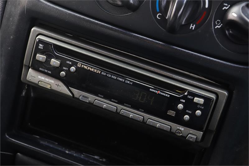 1998 HOLDEN COMMODORE VT EXECUTIVE AUTOMATIC SEDAN