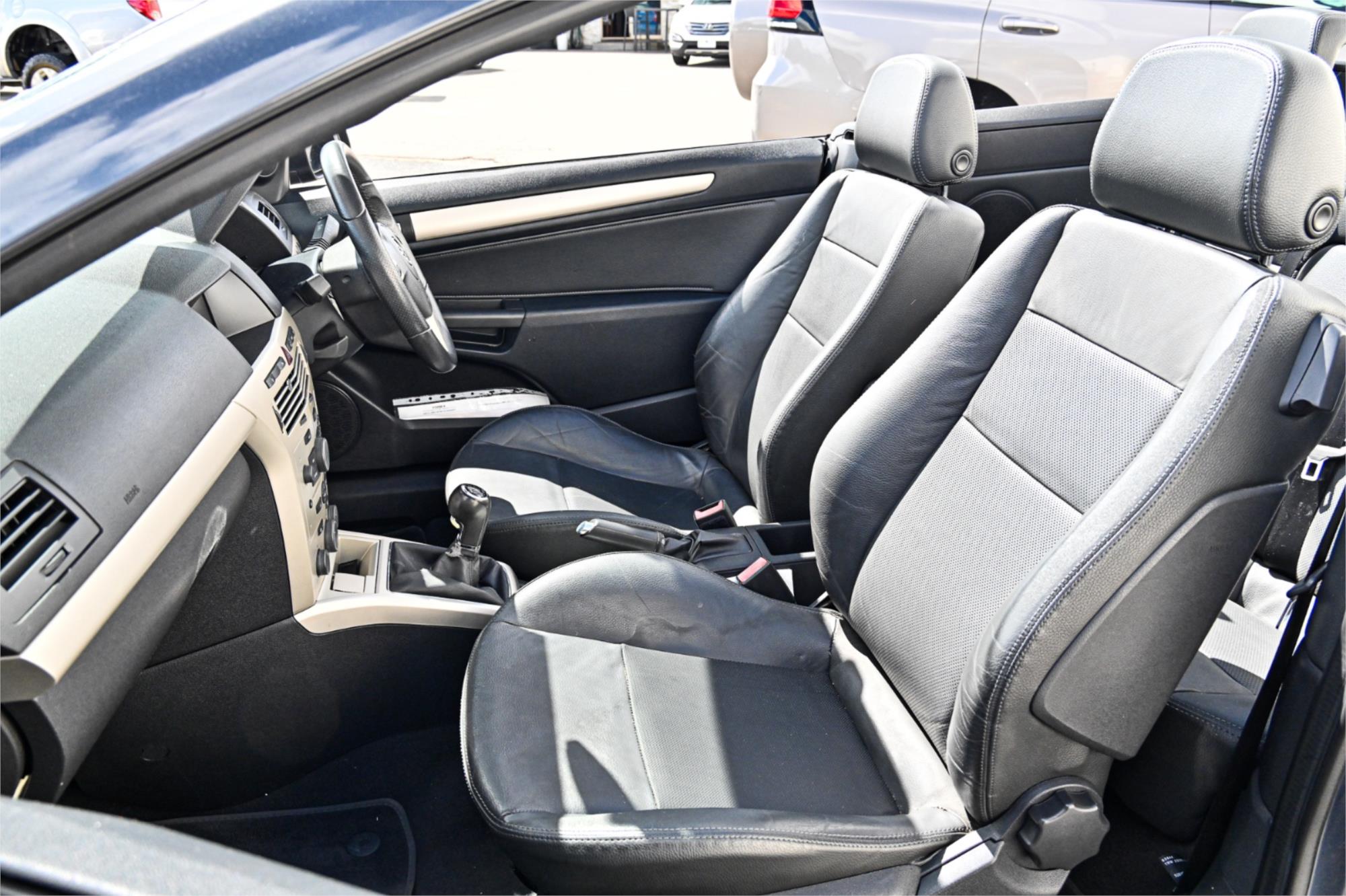 2008 HOLDEN ASTRA AH MY08 TWIN TOP 4 SP AUTOMATIC 2D CONVERTIBLE